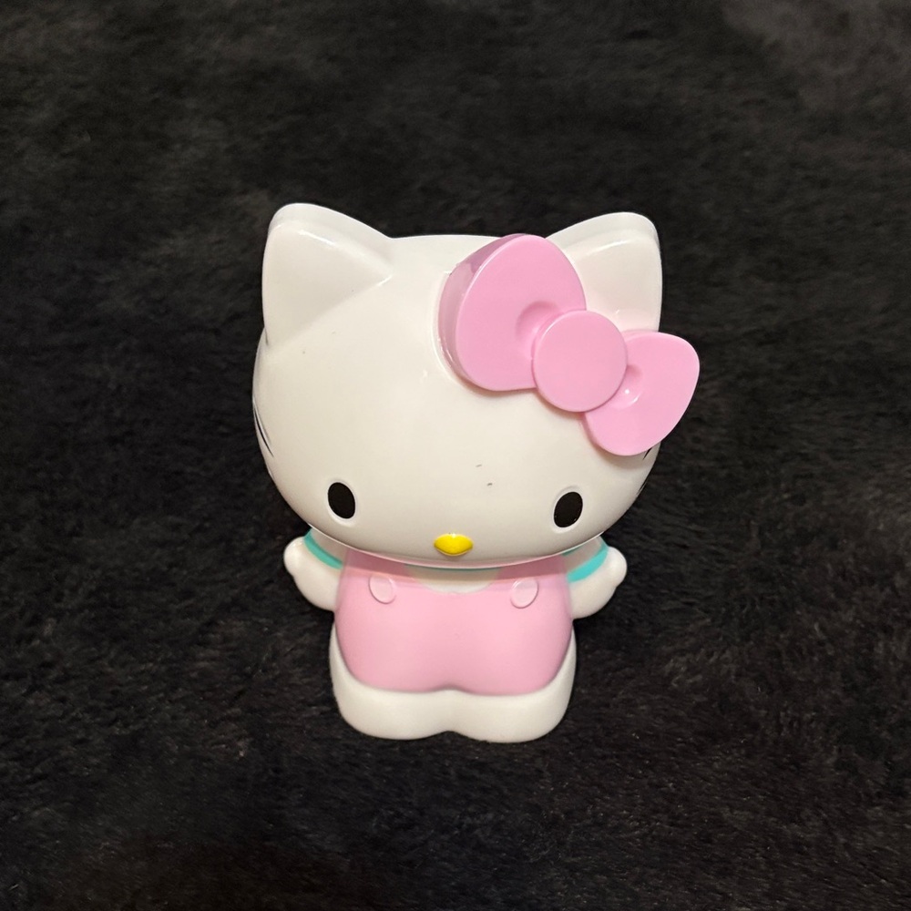 Hello Kitty Pink and White Doll with Bow Holder
